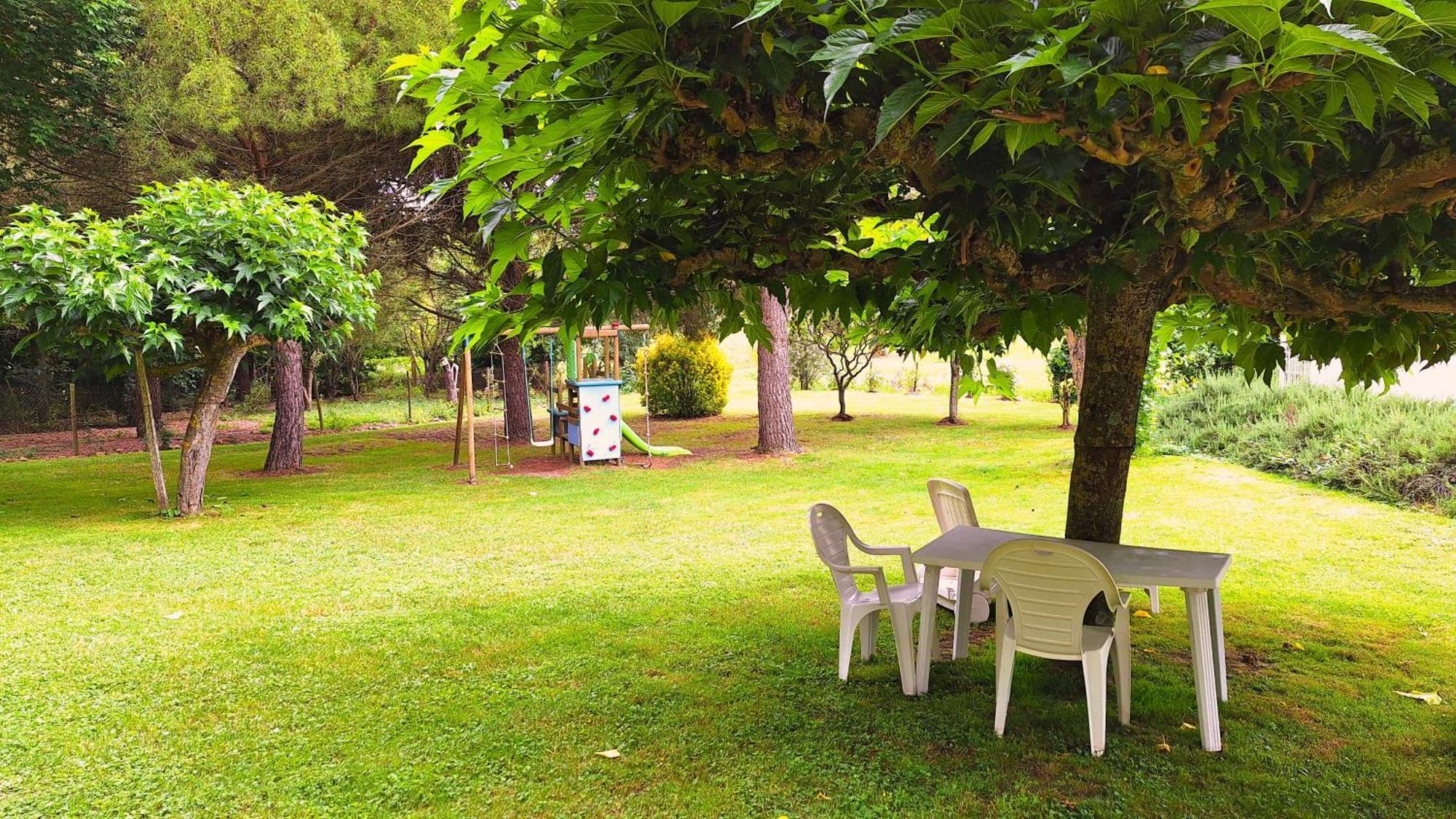 La Maison Du Soleil Saint-Gauderic ภายนอก รูปภาพ
